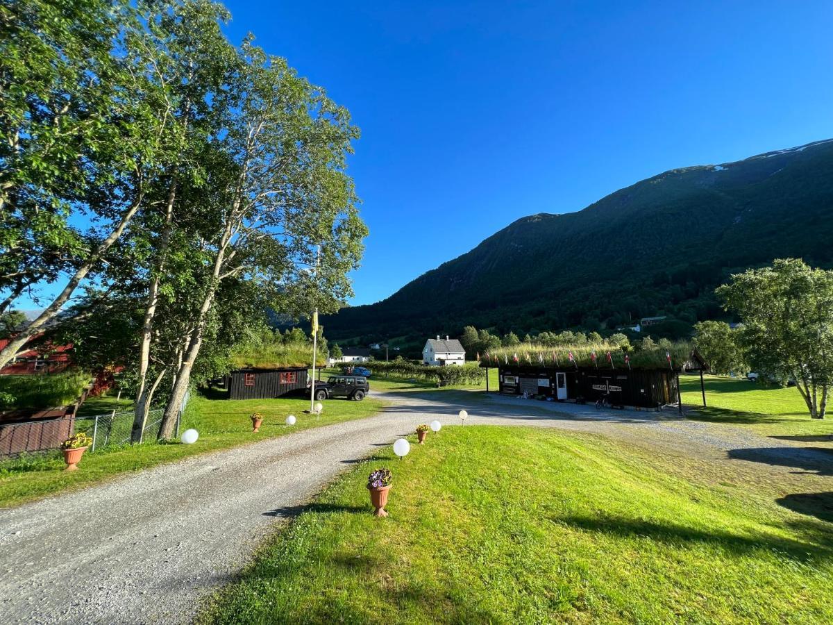 Vistdal Camping Myklebostad  Buitenkant foto