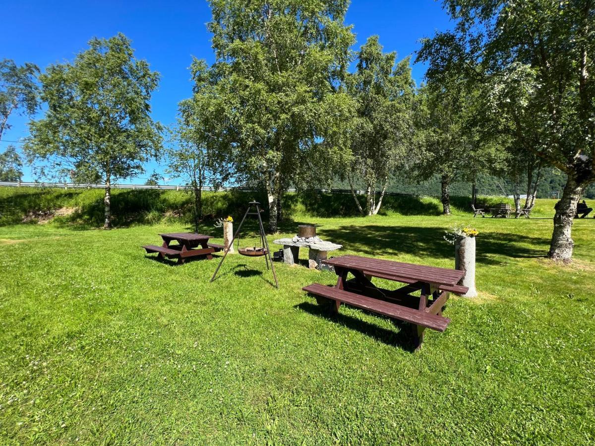 Vistdal Camping Myklebostad  Buitenkant foto