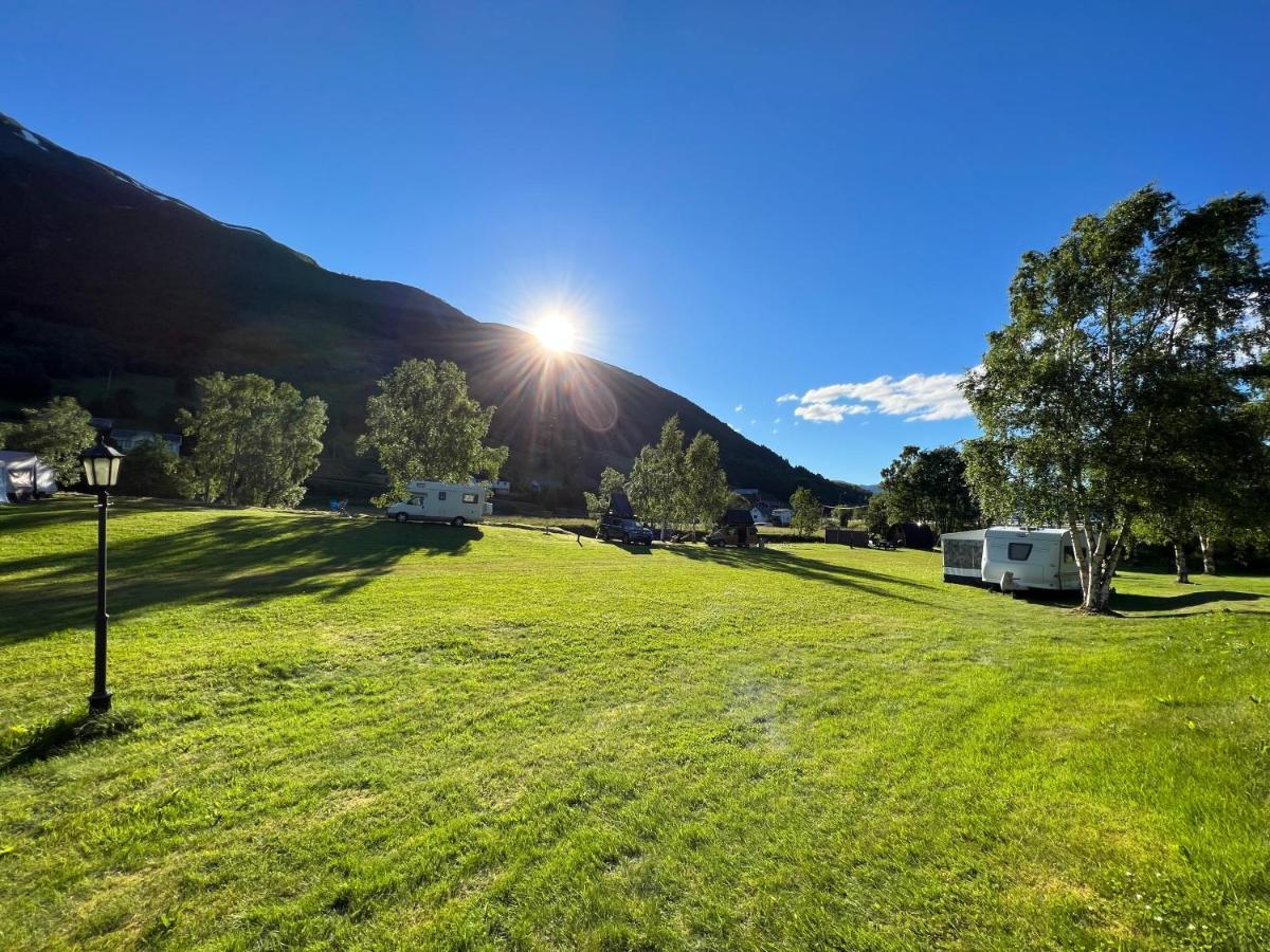 Vistdal Camping Myklebostad  Buitenkant foto