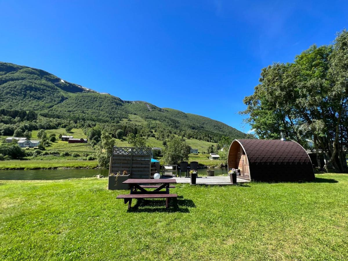 Vistdal Camping Myklebostad  Buitenkant foto