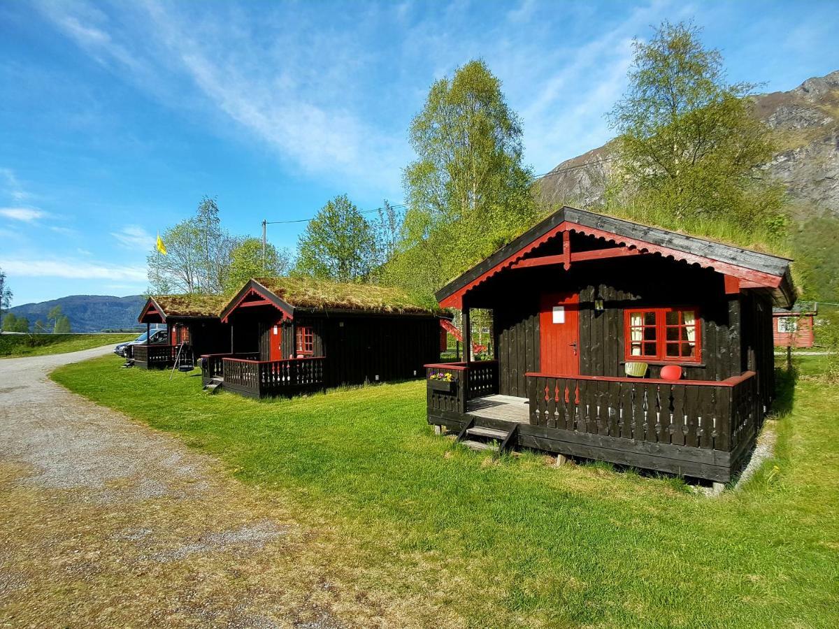 Vistdal Camping Myklebostad  Buitenkant foto